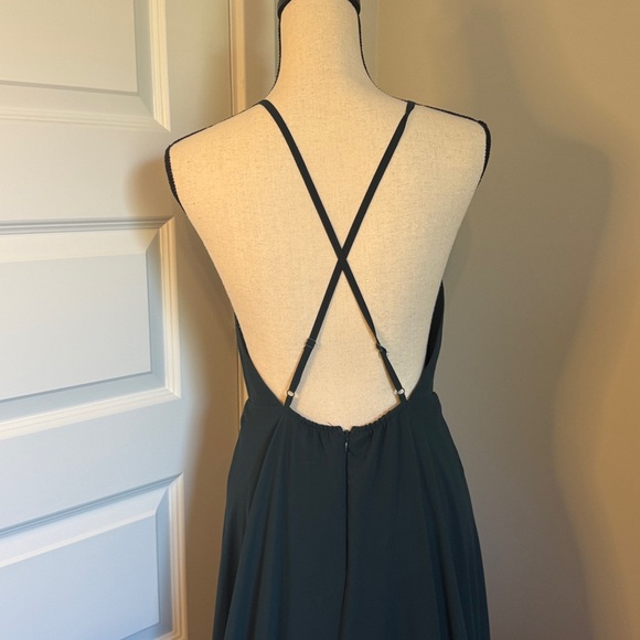 Elegant Green Halter Gown - Picture 5 of 10